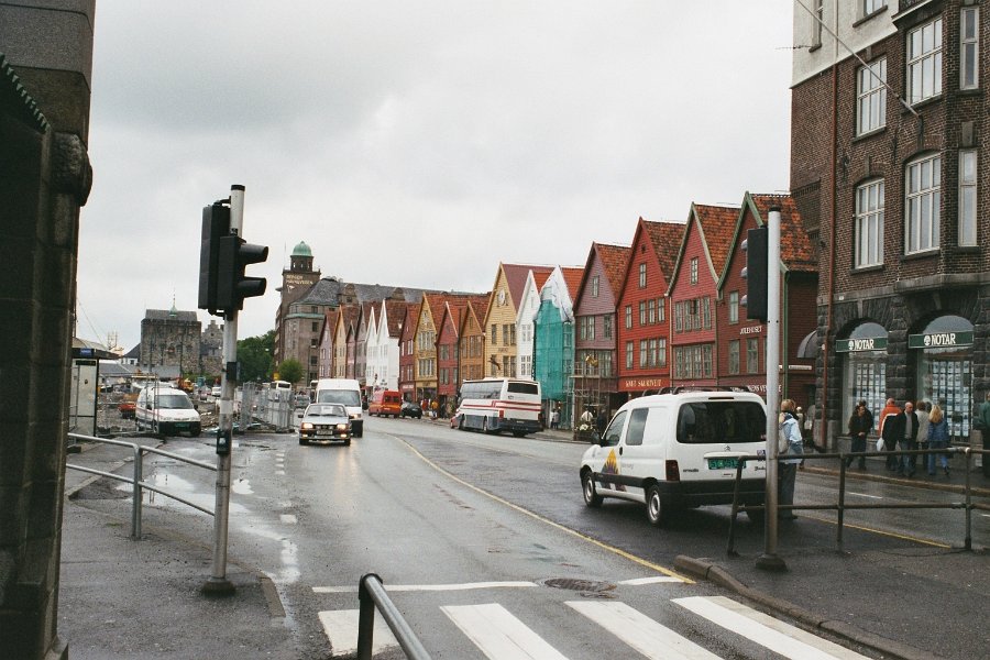 2003060415 bergen bryggen